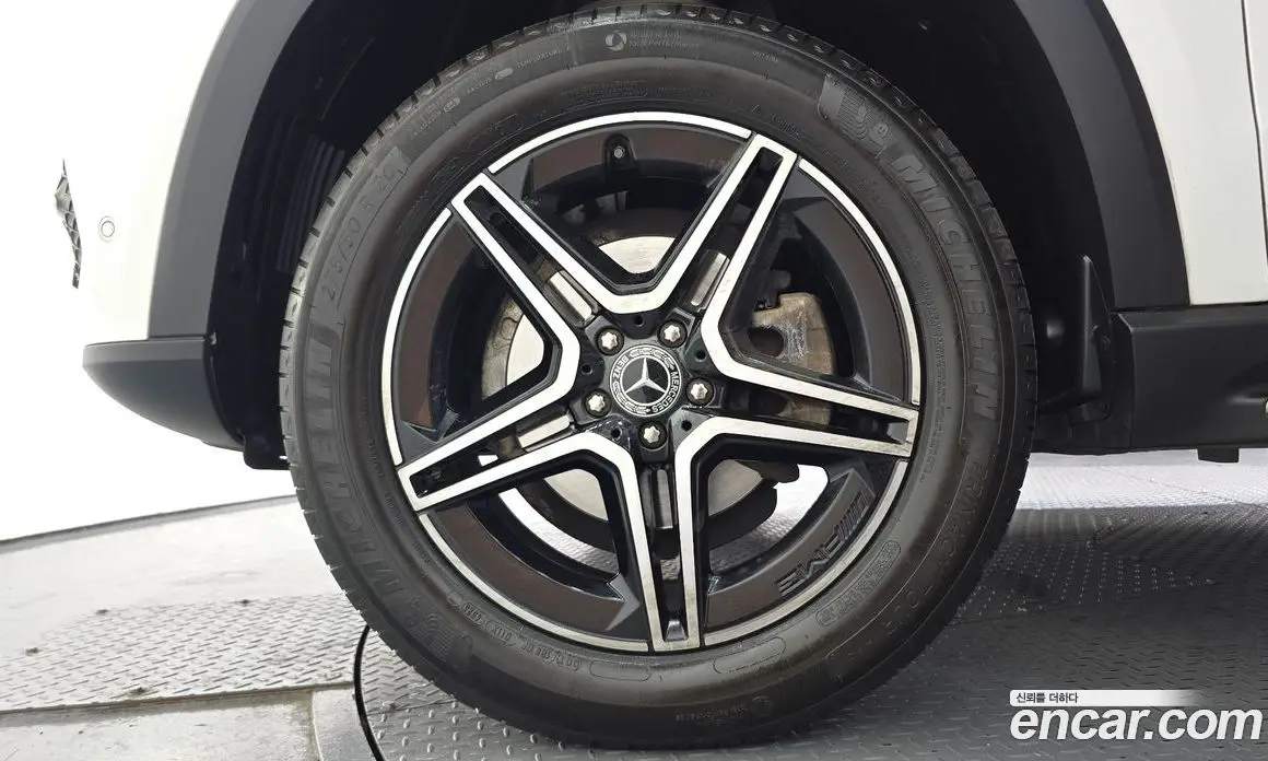 Mercedes-Benz GLE-Class 2020 1.9 автомат (гидро), фото 5 Mercedes-Benz GLE-Class 2020 1.9 автомат (гидро), фото 5