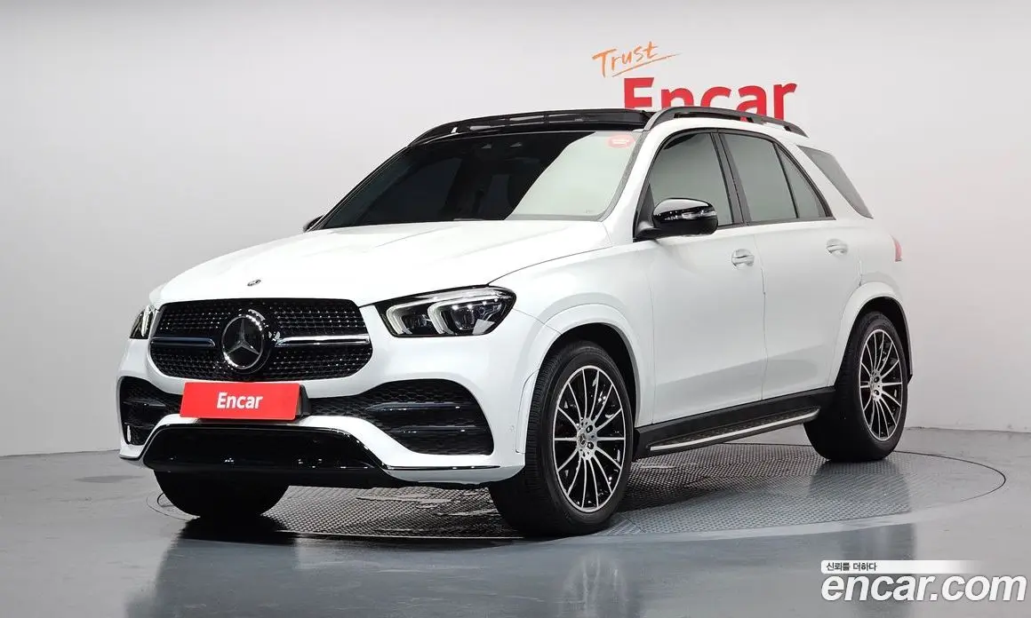 Mercedes-Benz GLE-Class 2022 3.0 автомат (гидро), фото 1 Mercedes-Benz GLE-Class 2022 3.0 автомат (гидро), фото 1