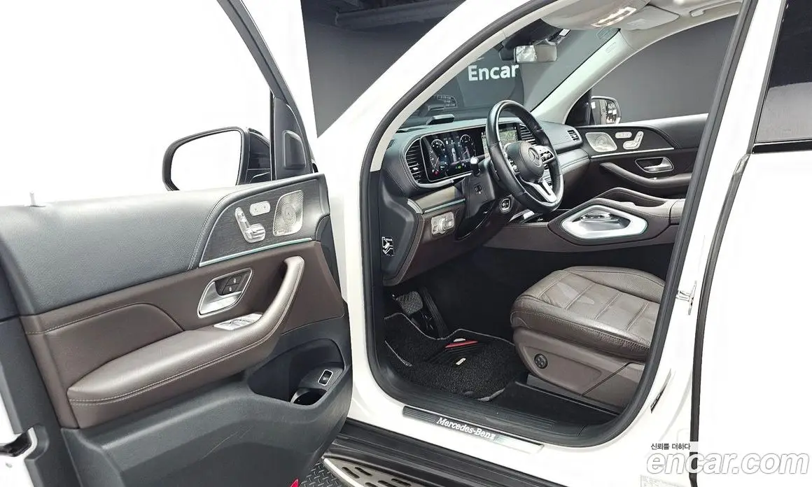 Mercedes-Benz GLE-Class 2022 3.0 автомат (гидро), фото 13 Mercedes-Benz GLE-Class 2022 3.0 автомат (гидро), фото 13