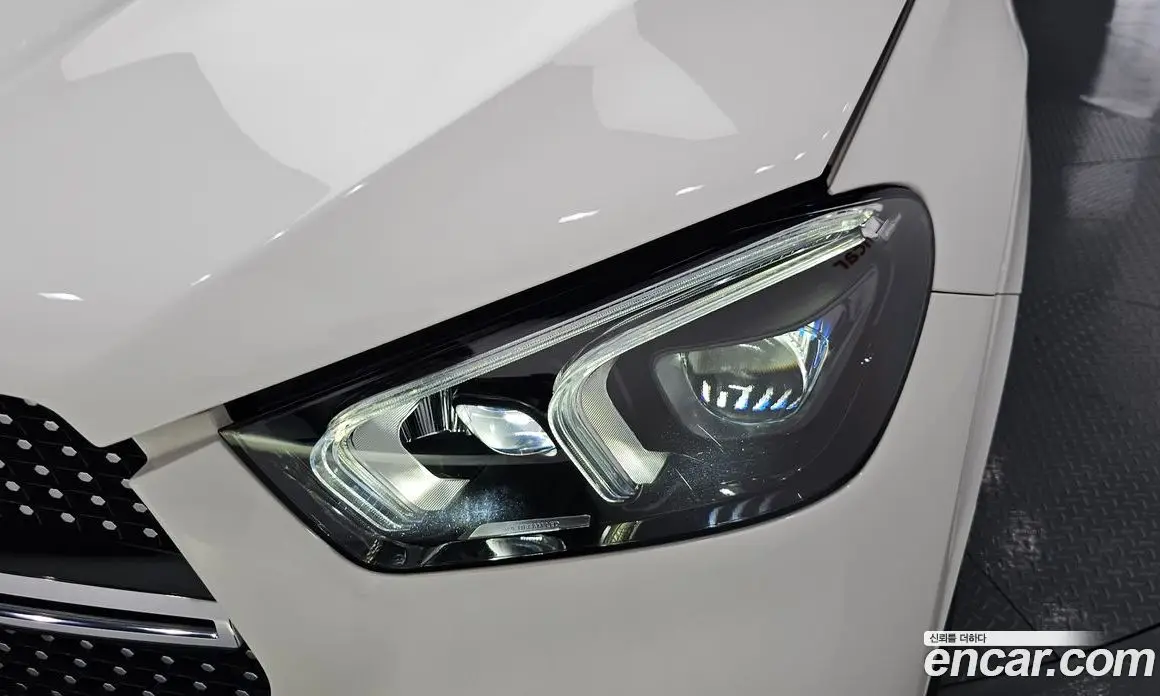 Mercedes-Benz GLE-Class 2022 3.0 автомат (гидро), фото 8 Mercedes-Benz GLE-Class 2022 3.0 автомат (гидро), фото 8