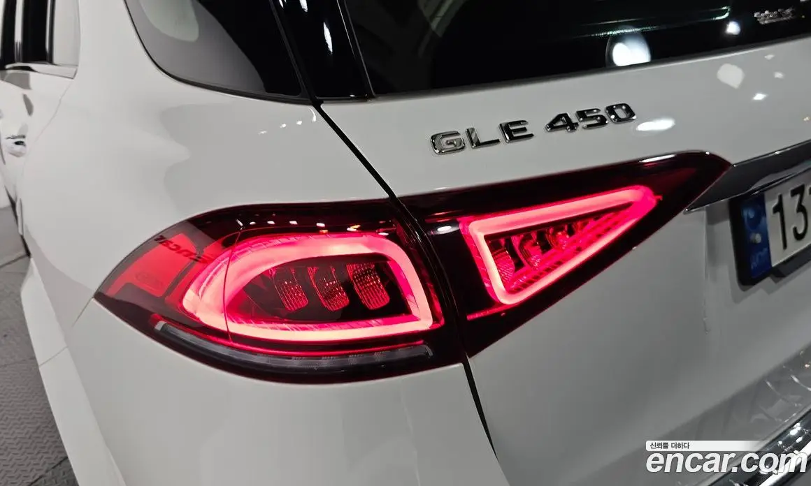 Mercedes-Benz GLE-Class 2022 3.0 автомат (гидро), фото 9 Mercedes-Benz GLE-Class 2022 3.0 автомат (гидро), фото 9