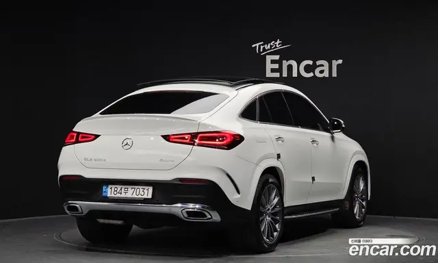 Mercedes-Benz GLE-Class 2023 2.9 автомат (гидро), миниатюра 2