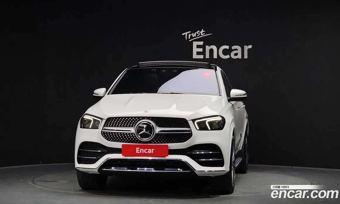 Mercedes-Benz GLE-Class 2023 2.9 автомат (гидро), фото 3
