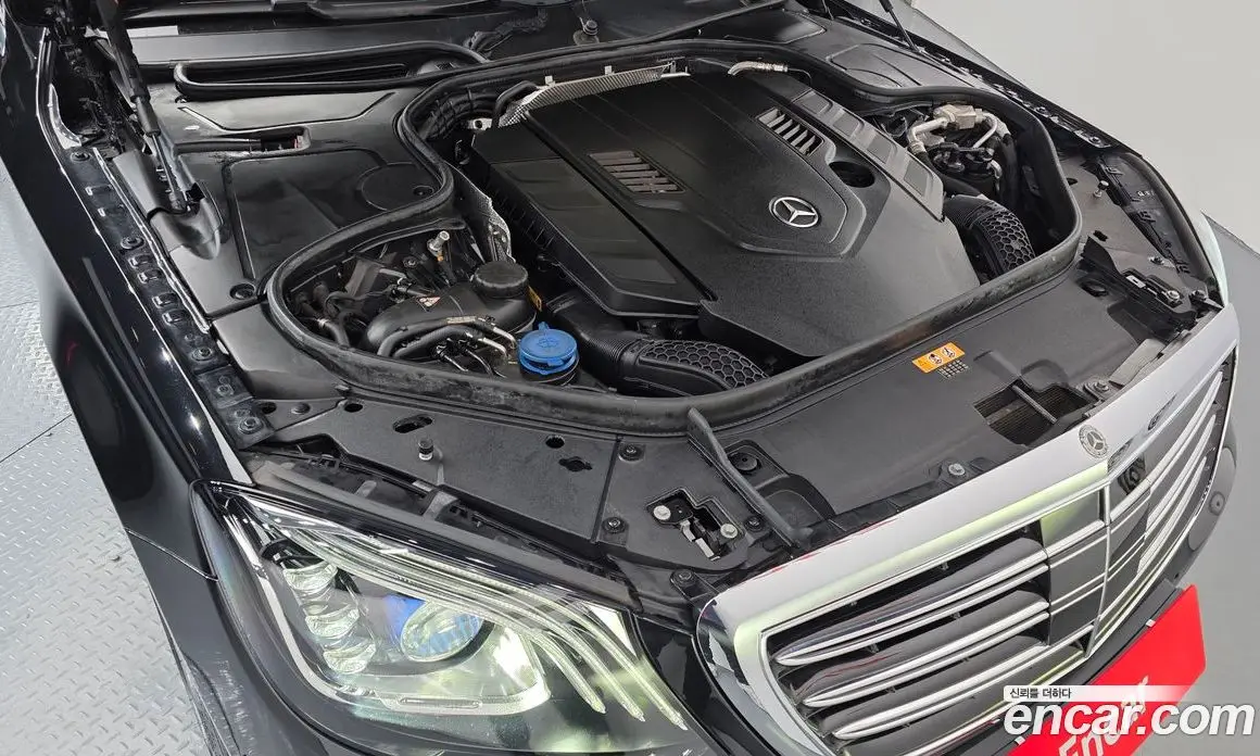 Mercedes-Benz S-Class 2020 4.0 автомат (гидро), фото 6 Mercedes-Benz S-Class 2020 4.0 автомат (гидро), фото 6