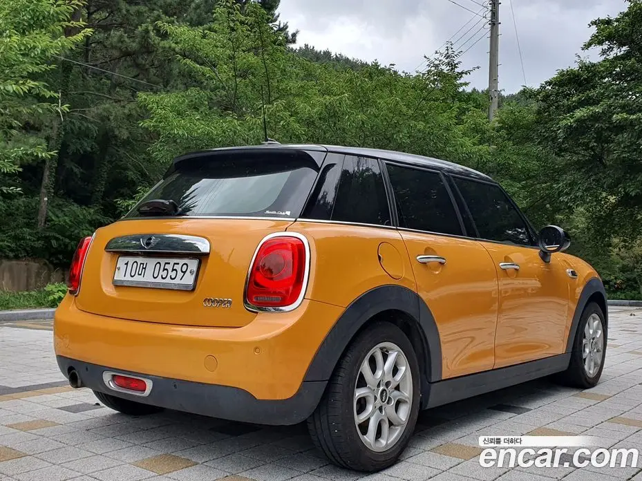 Mini Cooper 2015 1.5 автомат (гидро), фото 3 Mini Cooper 2015 1.5 автомат (гидро), фото 3