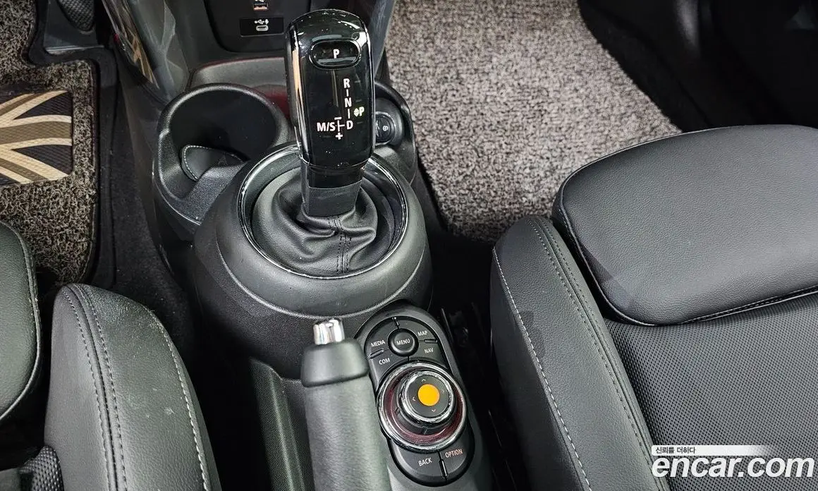 Mini Cooper 2021 1.5 автомат (гидро), фото 12