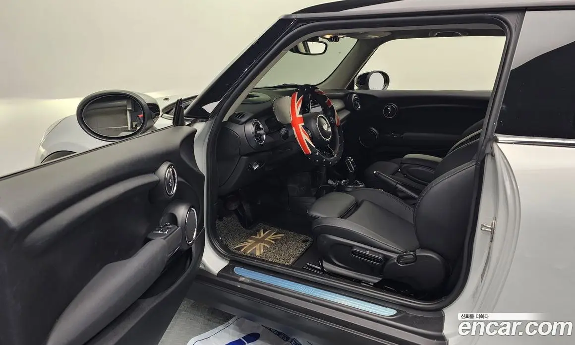Mini Cooper 2021 1.5 автомат (гидро), фото 13
