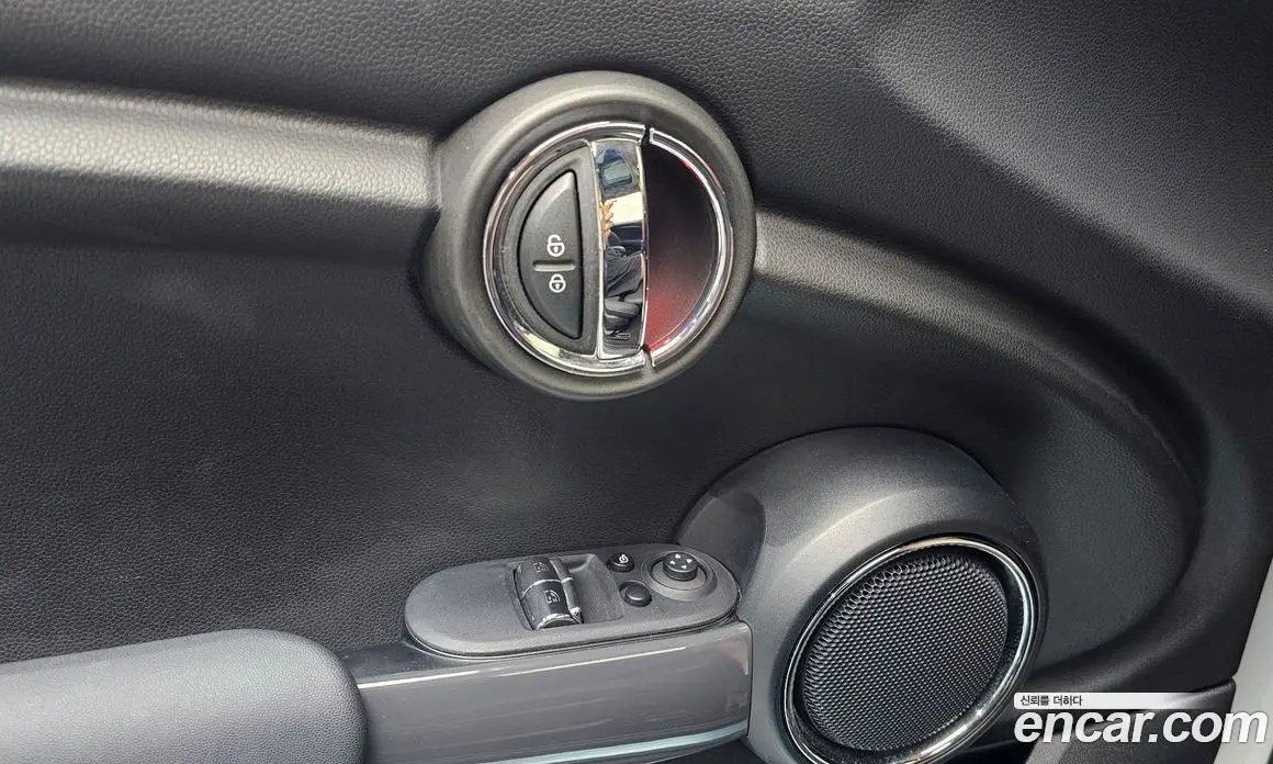 Mini Cooper 2021 1.5 автомат (гидро), фото 22