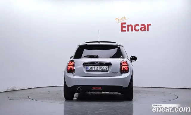 Mini Cooper 2021 1.5 автомат (гидро), миниатюра 4