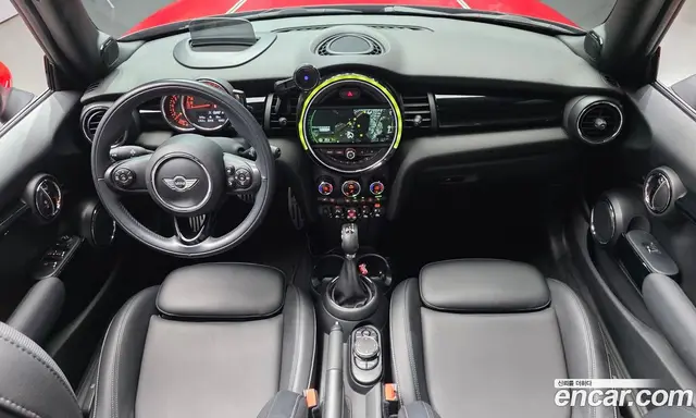 Mini Cooper Convertible 2018 1.5 автомат (гидро), миниатюра 10 Mini Cooper Convertible 2018 1.5 автомат (гидро), миниатюра 10