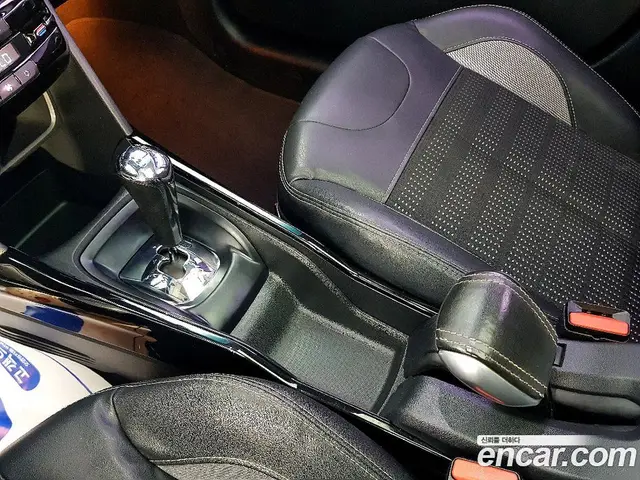 Peugeot 2008 2015 1.6 автомат (гидро), миниатюра 9 Peugeot 2008 2015 1.6 автомат (гидро), миниатюра 9