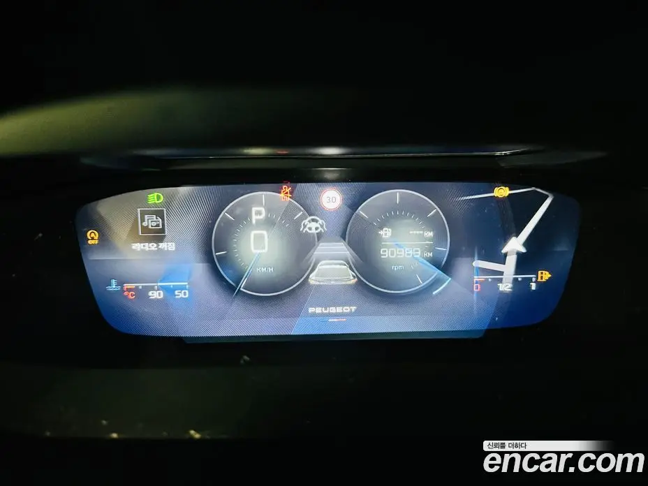 Peugeot 408 2023 1.2 автомат (гидро), фото 7 Peugeot 408 2023 1.2 автомат (гидро), фото 7
