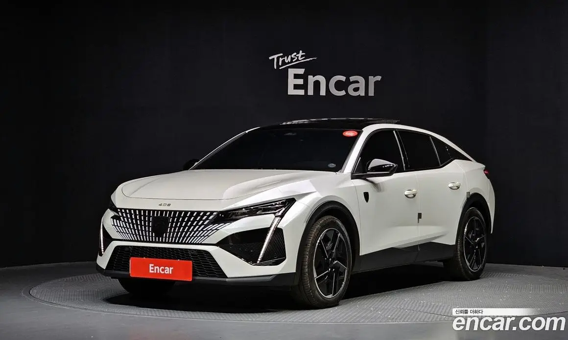 Peugeot 408 2023 1.2 автомат (гидро), фото 1 Peugeot 408 2023 1.2 автомат (гидро), фото 1