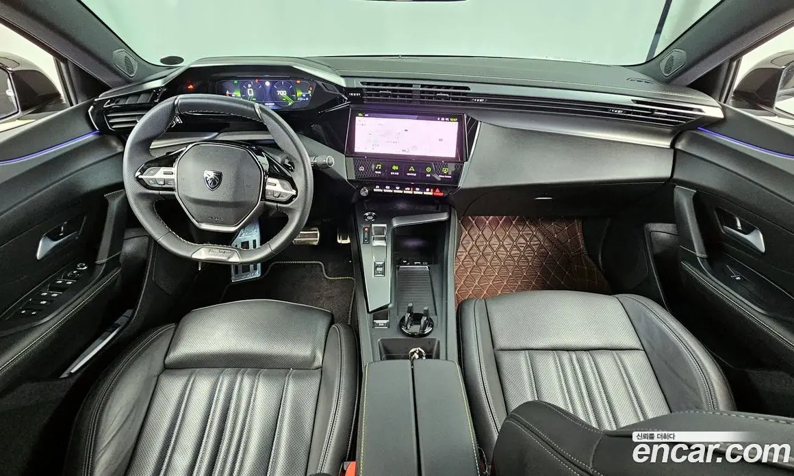 Peugeot 408 2023 1.2 автомат (гидро), фото 7 Peugeot 408 2023 1.2 автомат (гидро), фото 7