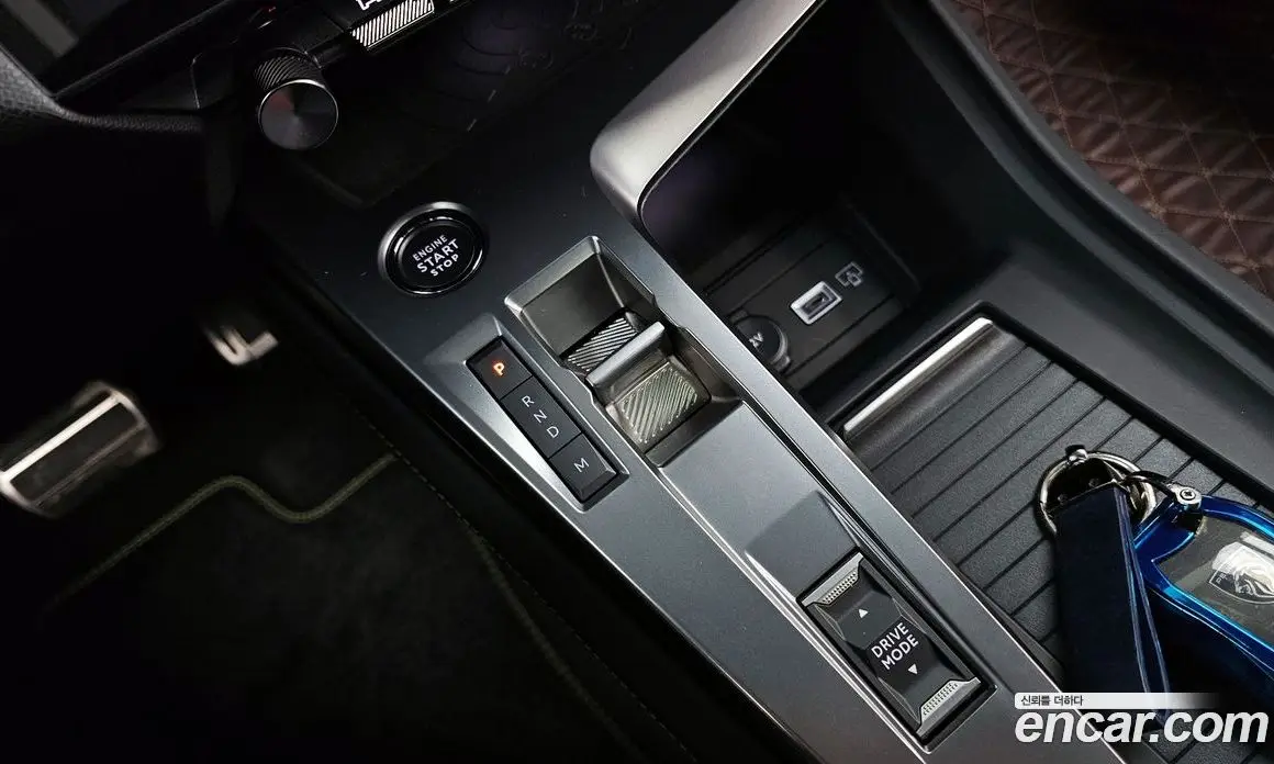 Peugeot 408 2023 1.2 автомат (гидро), фото 9 Peugeot 408 2023 1.2 автомат (гидро), фото 9