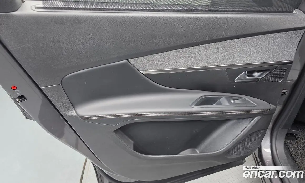 Peugeot 5008 2019 1.5 автомат (гидро), фото 15 Peugeot 5008 2019 1.5 автомат (гидро), фото 15
