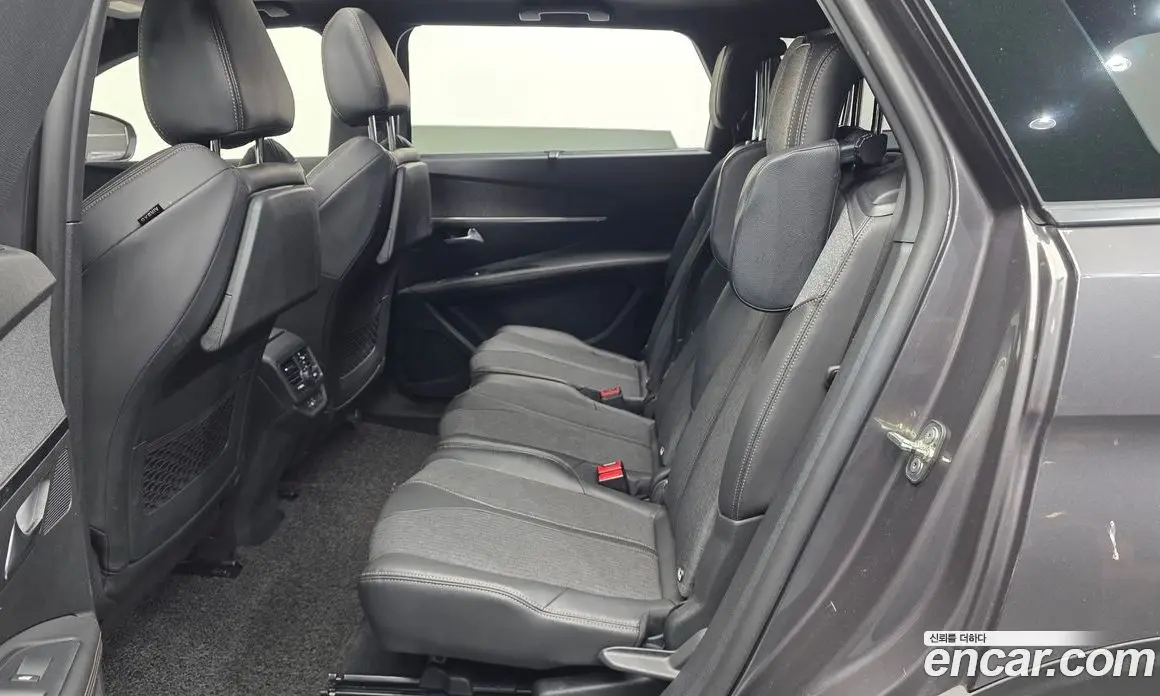 Peugeot 5008 2019 1.5 автомат (гидро), фото 17 Peugeot 5008 2019 1.5 автомат (гидро), фото 17