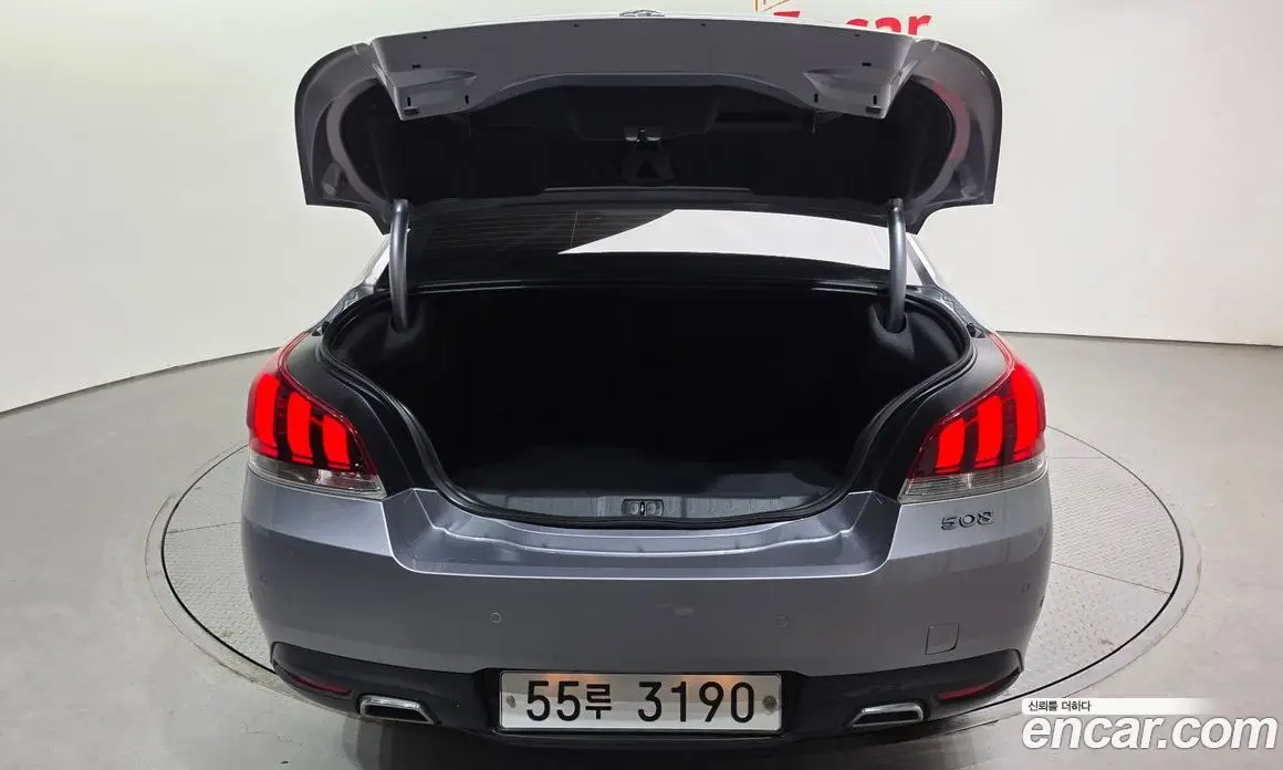 Peugeot 508 2018 2.0 автомат (гидро), фото 20 Peugeot 508 2018 2.0 автомат (гидро), фото 20
