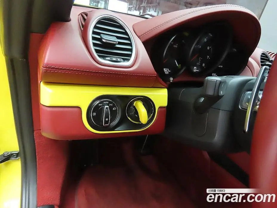 Porsche 718 2020 2.5 автомат (гидро), фото 12 Porsche 718 2020 2.5 автомат (гидро), фото 12