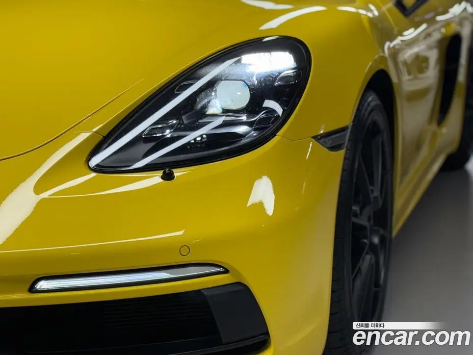 Porsche 718 2021 4.0 автомат (гидро), фото 17 Porsche 718 2021 4.0 автомат (гидро), фото 17