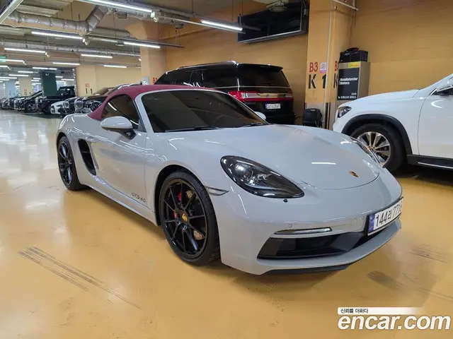 Porsche 718, 2023, 17 000 км