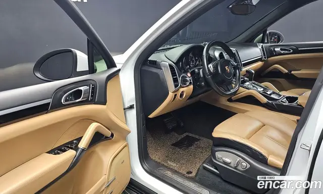 Porsche Cayenne 2014 3.0 автомат (гидро), миниатюра 10 Porsche Cayenne 2014 3.0 автомат (гидро), миниатюра 10