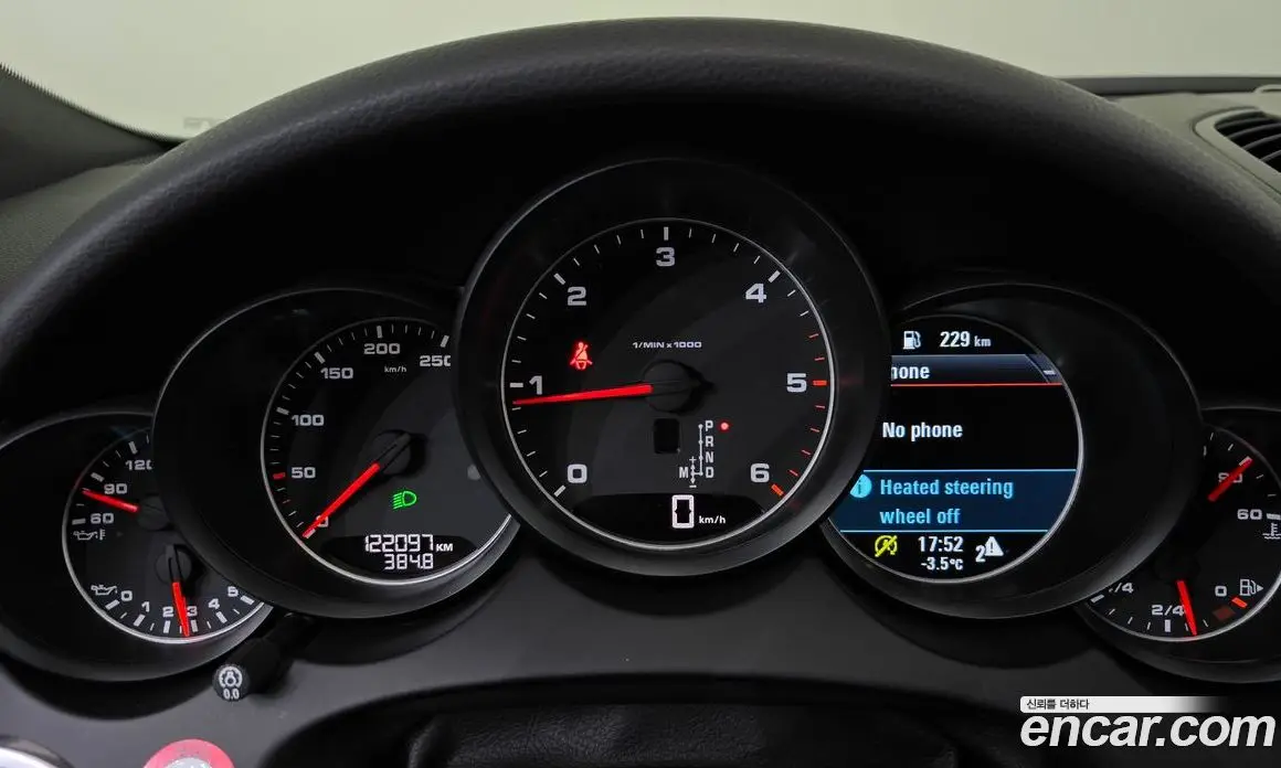 Porsche Cayenne 2017 3.0 автомат (гидро), фото 8