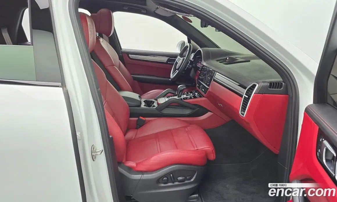 Porsche Cayenne 2023 3.0 автомат (гидро), фото 16 Porsche Cayenne 2023 3.0 автомат (гидро), фото 16