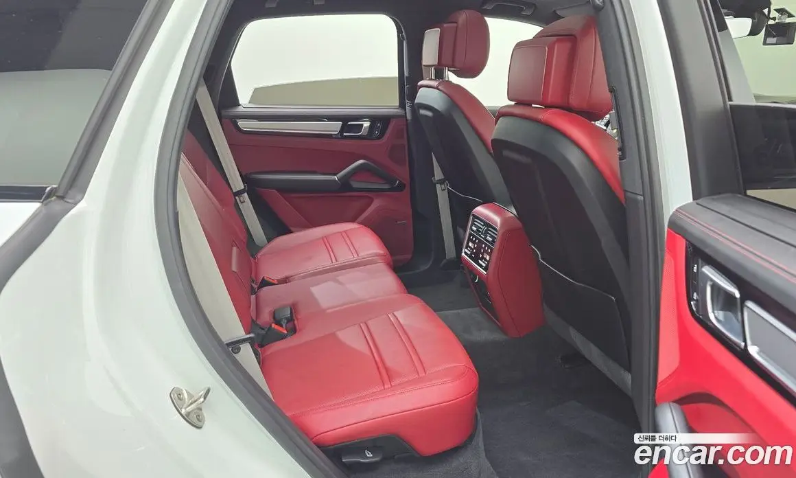 Porsche Cayenne 2023 3.0 автомат (гидро), фото 25 Porsche Cayenne 2023 3.0 автомат (гидро), фото 25