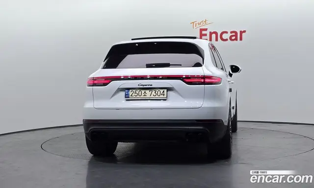 Porsche Cayenne 2023 3.0 автомат (гидро), миниатюра 4 Porsche Cayenne 2023 3.0 автомат (гидро), миниатюра 4