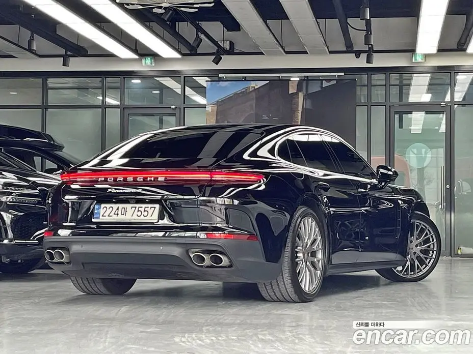 Porsche Panamera 2024 2.9 автомат (гидро), фото 4 Porsche Panamera 2024 2.9 автомат (гидро), фото 4