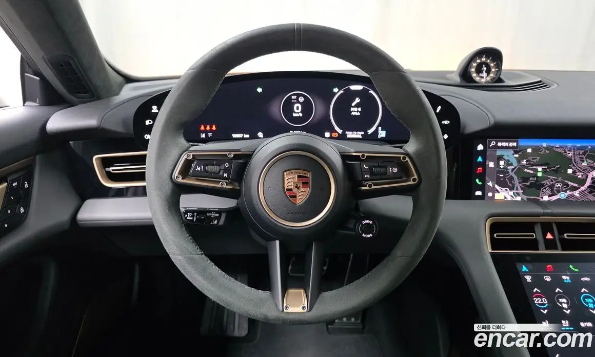 Porsche Taycan 2024 0.1 автомат (гидро), фото 19 Porsche Taycan 2024 0.1 автомат (гидро), фото 19