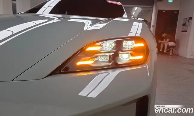 Porsche Taycan 2024 0.1 автомат (гидро), миниатюра 7 Porsche Taycan 2024 0.1 автомат (гидро), миниатюра 7