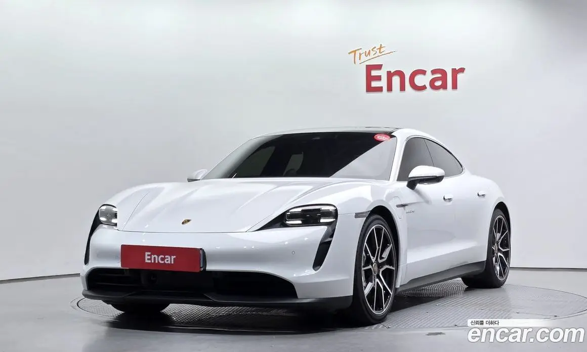 Porsche Taycan 2024 0.1 автомат (гидро), фото 1 Porsche Taycan 2024 0.1 автомат (гидро), фото 1