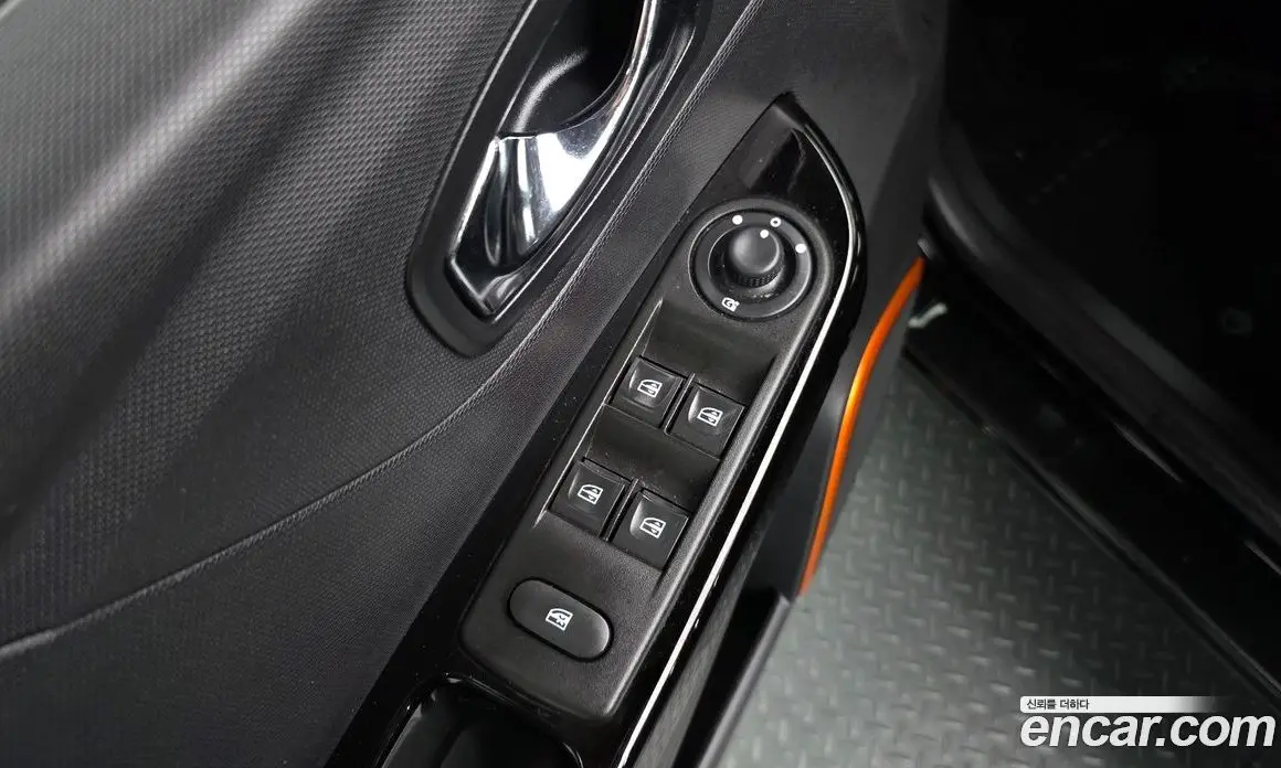Renault (Samsung) QM3 2015 1.5 автомат (гидро), фото 15 Renault (Samsung) QM3 2015 1.5 автомат (гидро), фото 15
