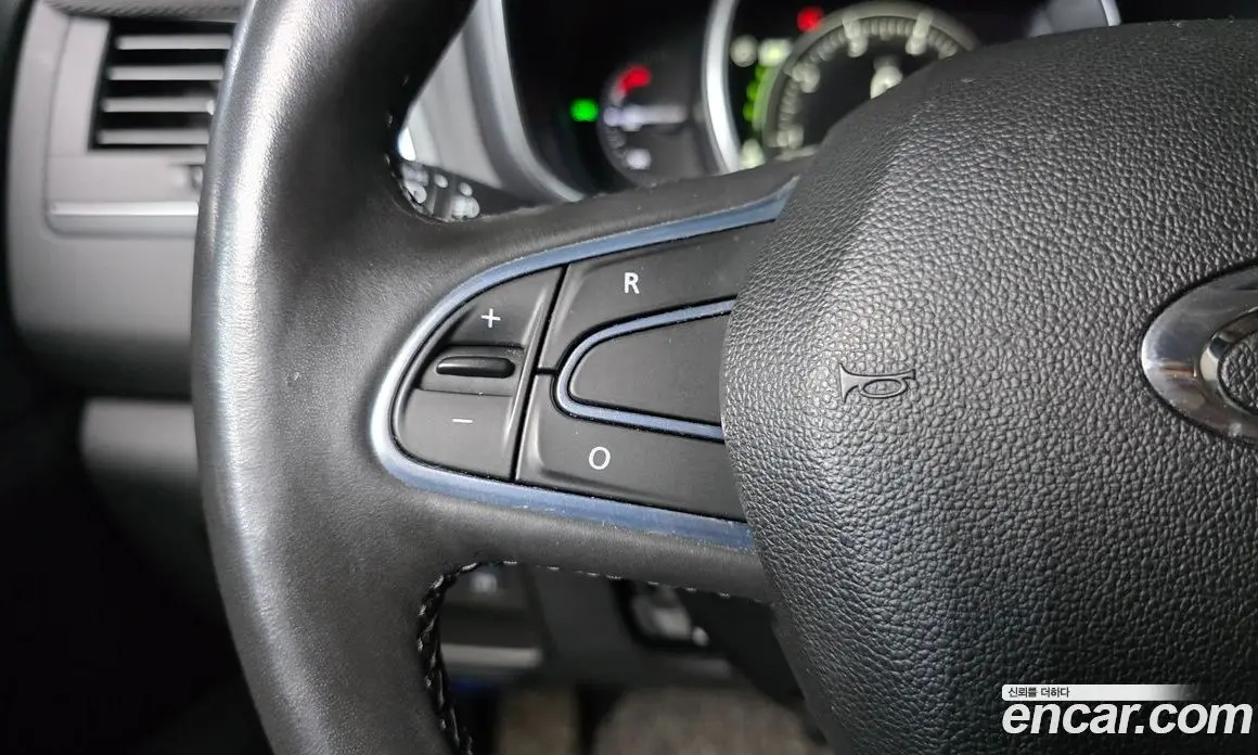 Renault (Samsung) QM6 2020 2.0 автомат (гидро), фото 16 Renault (Samsung) QM6 2020 2.0 автомат (гидро), фото 16