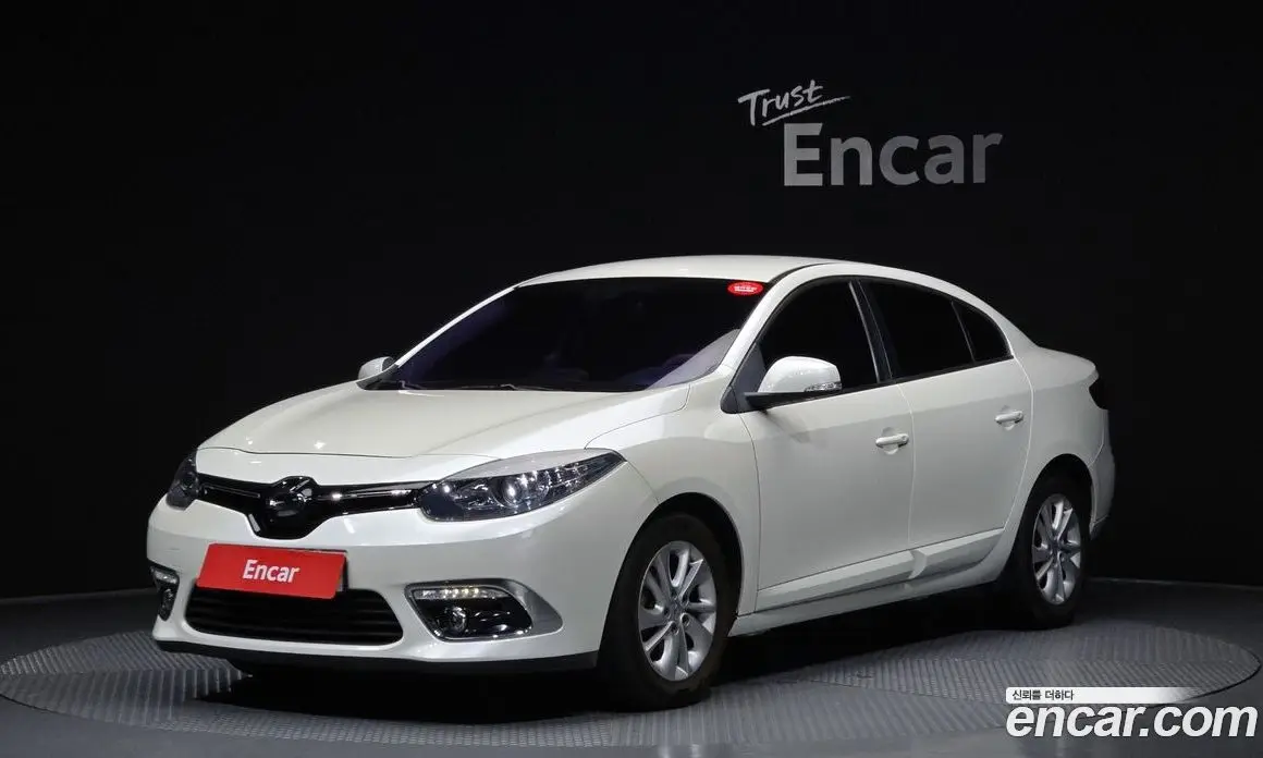 Renault (Samsung) SM3 2015 1.6 автомат (гидро), фото 1 Renault (Samsung) SM3 2015 1.6 автомат (гидро), фото 1