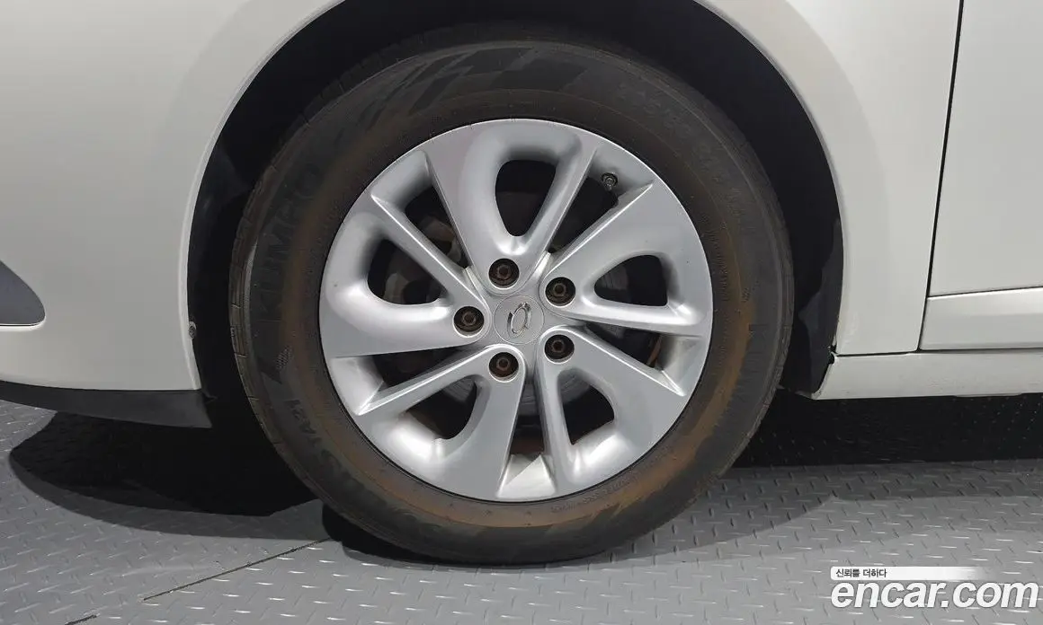 Renault (Samsung) SM3 2015 1.6 автомат (гидро), фото 5 Renault (Samsung) SM3 2015 1.6 автомат (гидро), фото 5