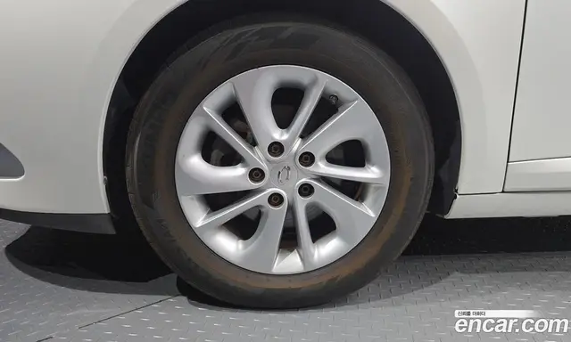 Renault (Samsung) SM3 2015 1.6 автомат (гидро), миниатюра 5 Renault (Samsung) SM3 2015 1.6 автомат (гидро), миниатюра 5