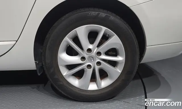 Renault (Samsung) SM3 2015 1.6 автомат (гидро), миниатюра 7 Renault (Samsung) SM3 2015 1.6 автомат (гидро), миниатюра 7