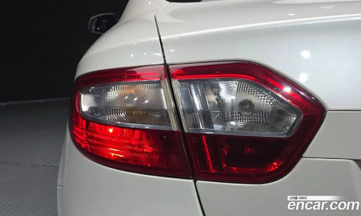 Renault (Samsung) SM3 2015 1.6 автомат (гидро), фото 9 Renault (Samsung) SM3 2015 1.6 автомат (гидро), фото 9