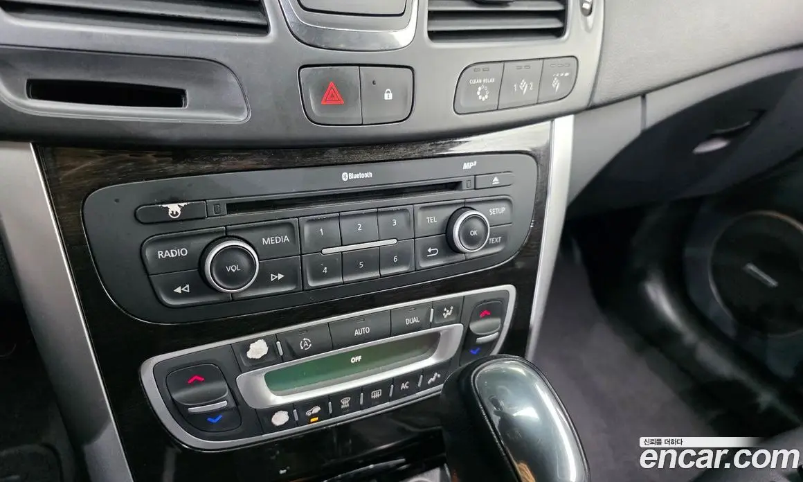 Renault (Samsung) SM5 2012 2.0 автомат (гидро), фото 21 Renault (Samsung) SM5 2012 2.0 автомат (гидро), фото 21