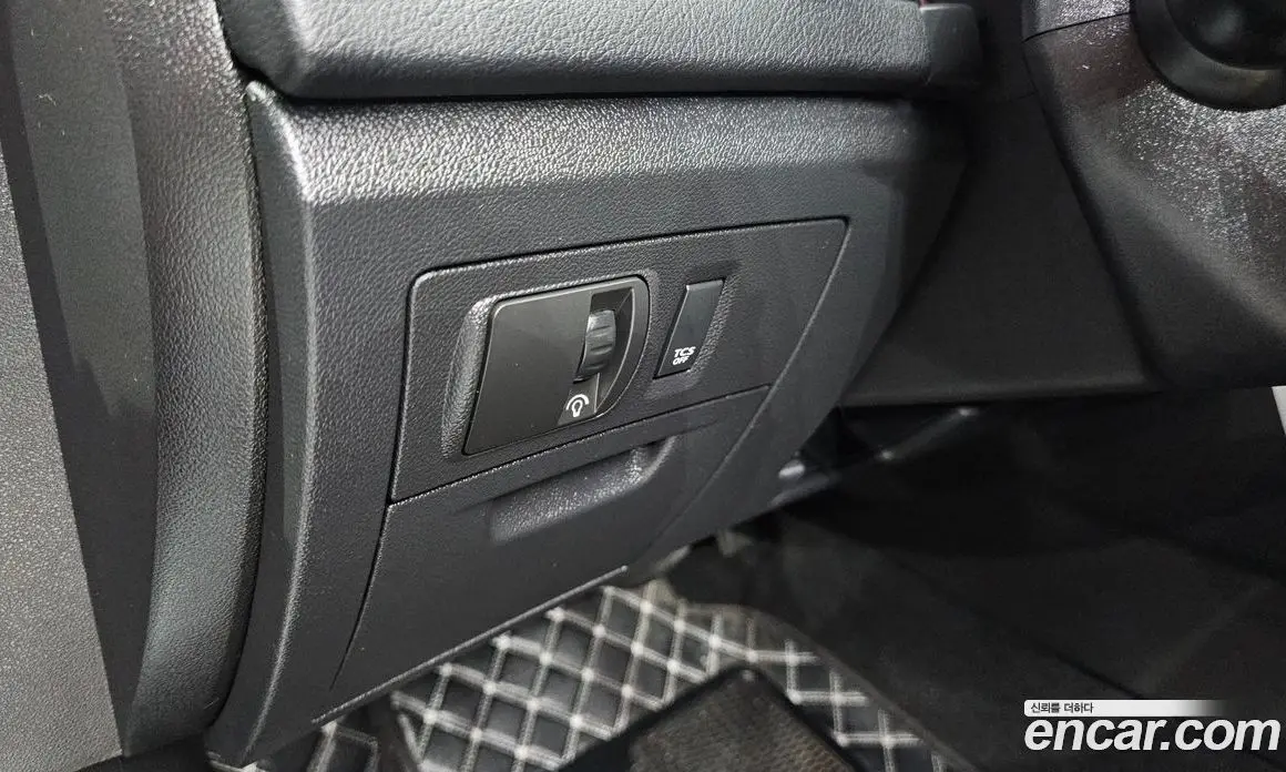 Renault (Samsung) SM5 2014 2.0 автомат (гидро), фото 16 Renault (Samsung) SM5 2014 2.0 автомат (гидро), фото 16