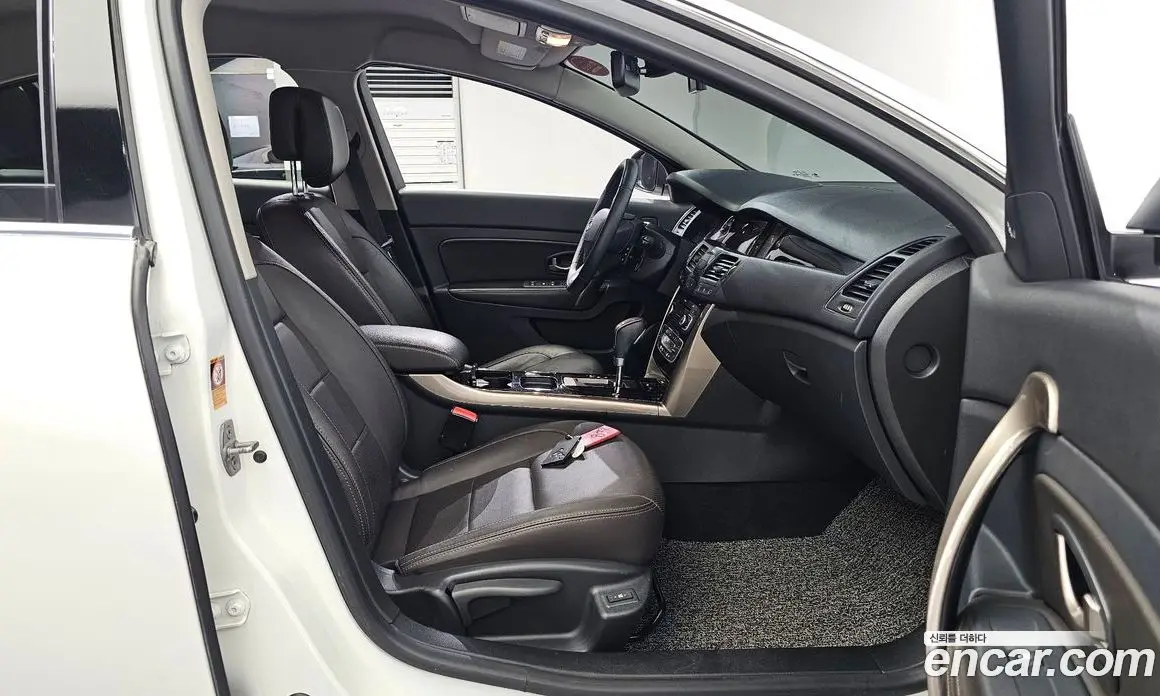 Renault (Samsung) SM5 2015 2.0 автомат (гидро), фото 16 Renault (Samsung) SM5 2015 2.0 автомат (гидро), фото 16