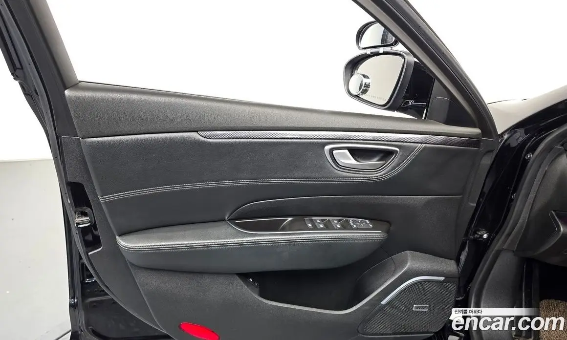 Renault (Samsung) SM6 2016 2.0 автомат (гидро), фото 14 Renault (Samsung) SM6 2016 2.0 автомат (гидро), фото 14