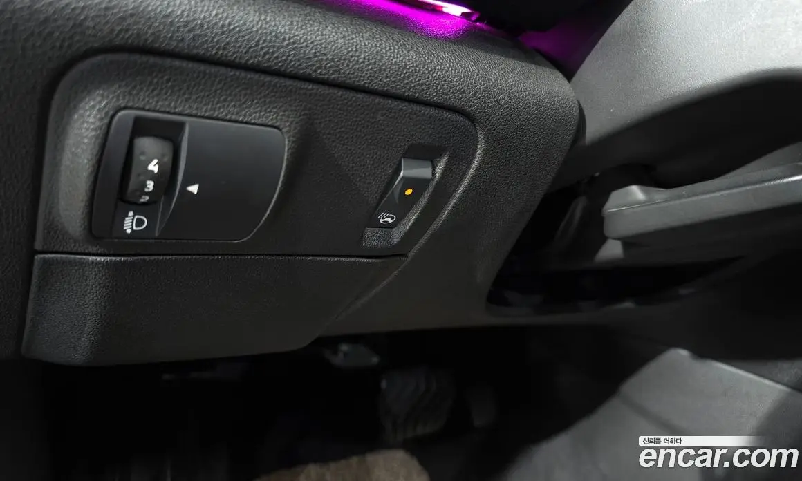 Renault (Samsung) SM6 2016 2.0 автомат (гидро), фото 24 Renault (Samsung) SM6 2016 2.0 автомат (гидро), фото 24
