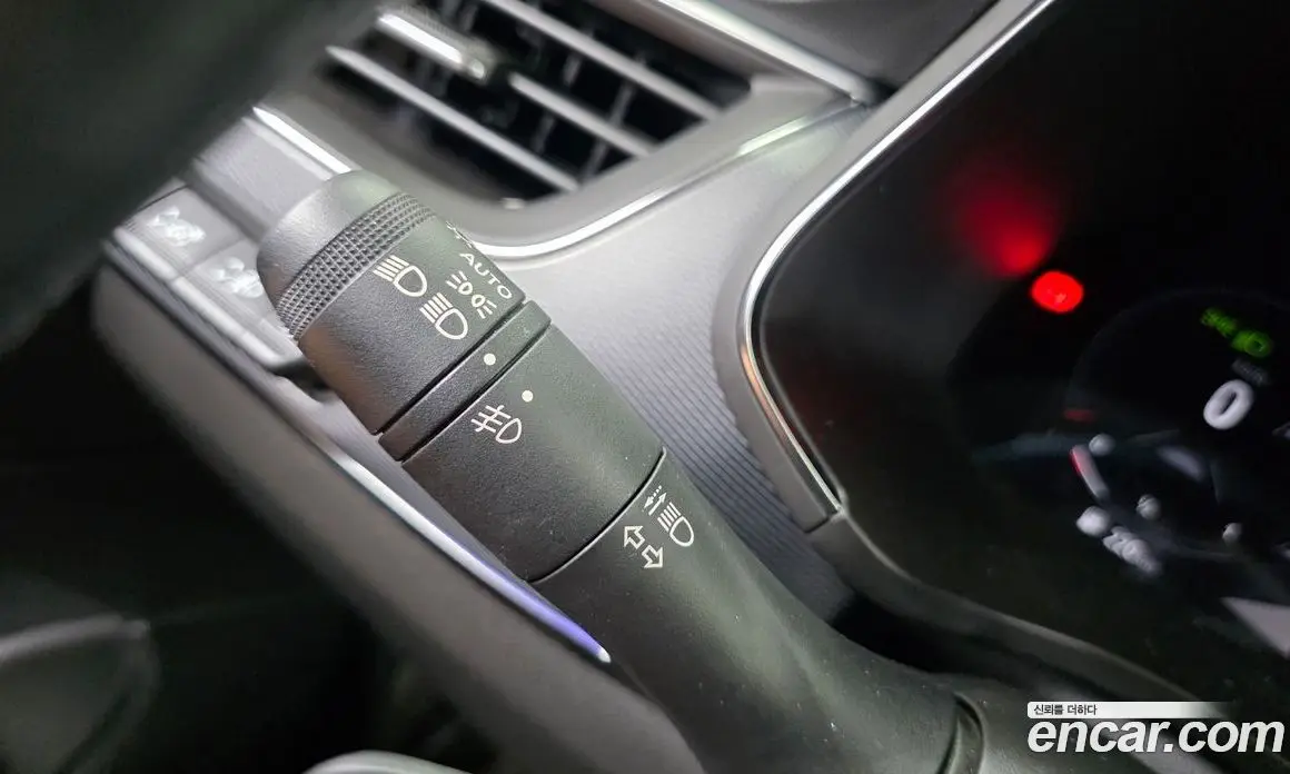 Renault (Samsung) XM3 2020 1.3 автомат (гидро), фото 28 Renault (Samsung) XM3 2020 1.3 автомат (гидро), фото 28