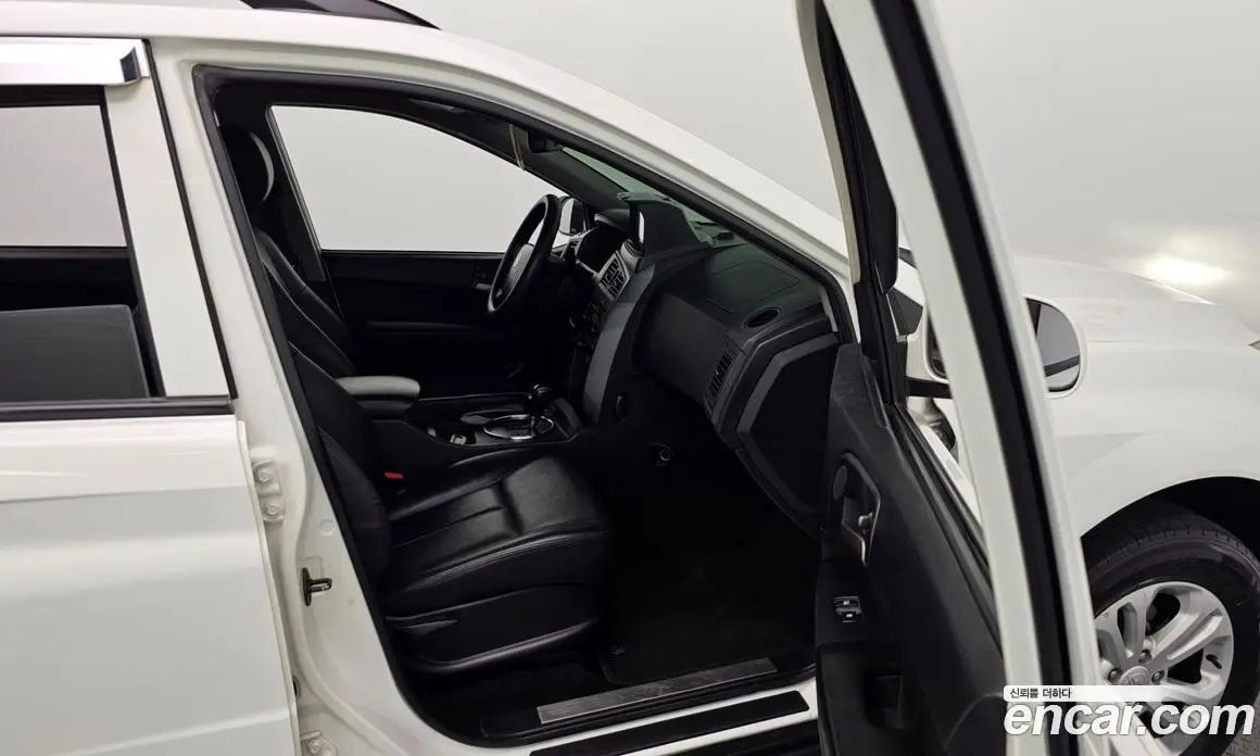 SsangYong Korando 2014 2.0 автомат (гидро), фото 18 SsangYong Korando 2014 2.0 автомат (гидро), фото 18
