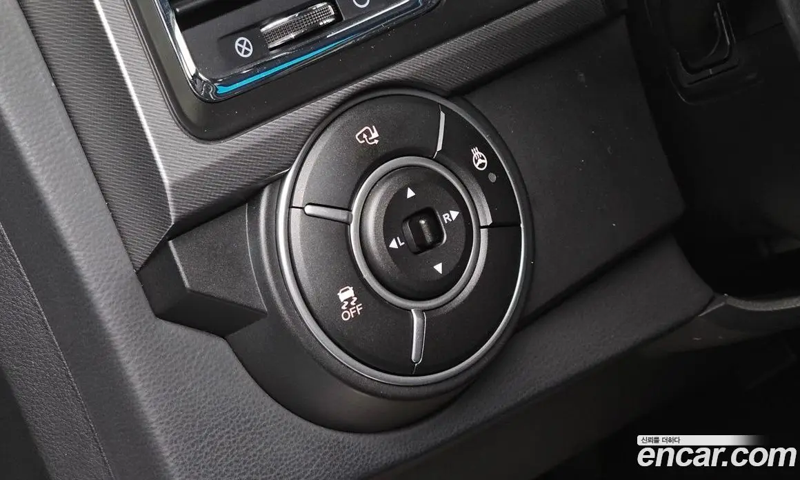 SsangYong Korando 2016 2.0 автомат (гидро), фото 14 SsangYong Korando 2016 2.0 автомат (гидро), фото 14