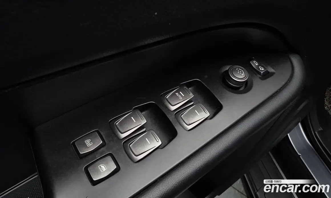 SsangYong Rexton 2019 2.2 автомат (гидро), фото 28 SsangYong Rexton 2019 2.2 автомат (гидро), фото 28
